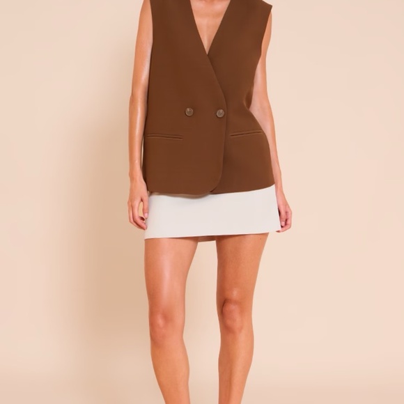 BROWN BOXY OVERSIZED VEST - Picture 3 of 5
